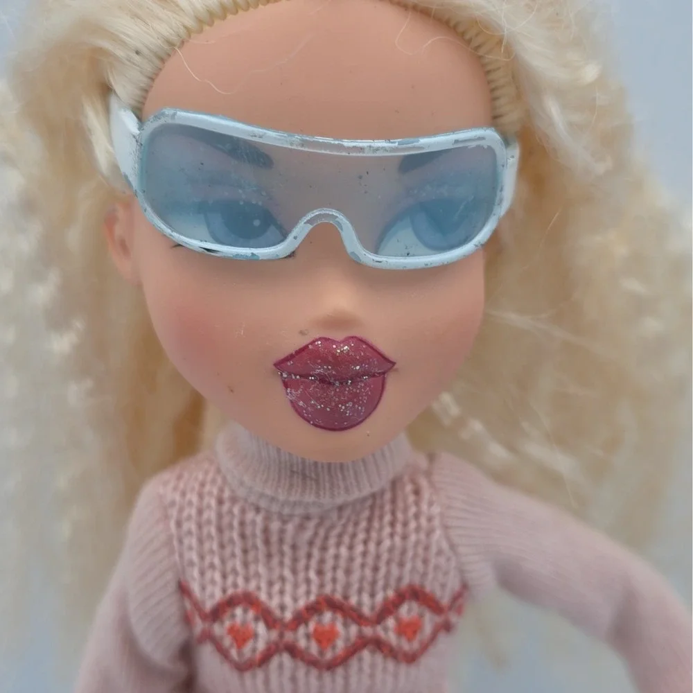 Bratz Wintertime Wonderland Cloe Doll Rare Hard to Find Vintage 2001